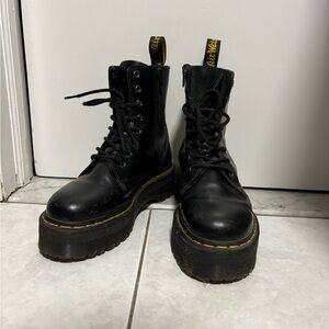 Dr. Martens black Jadon boots Women’s US size 9